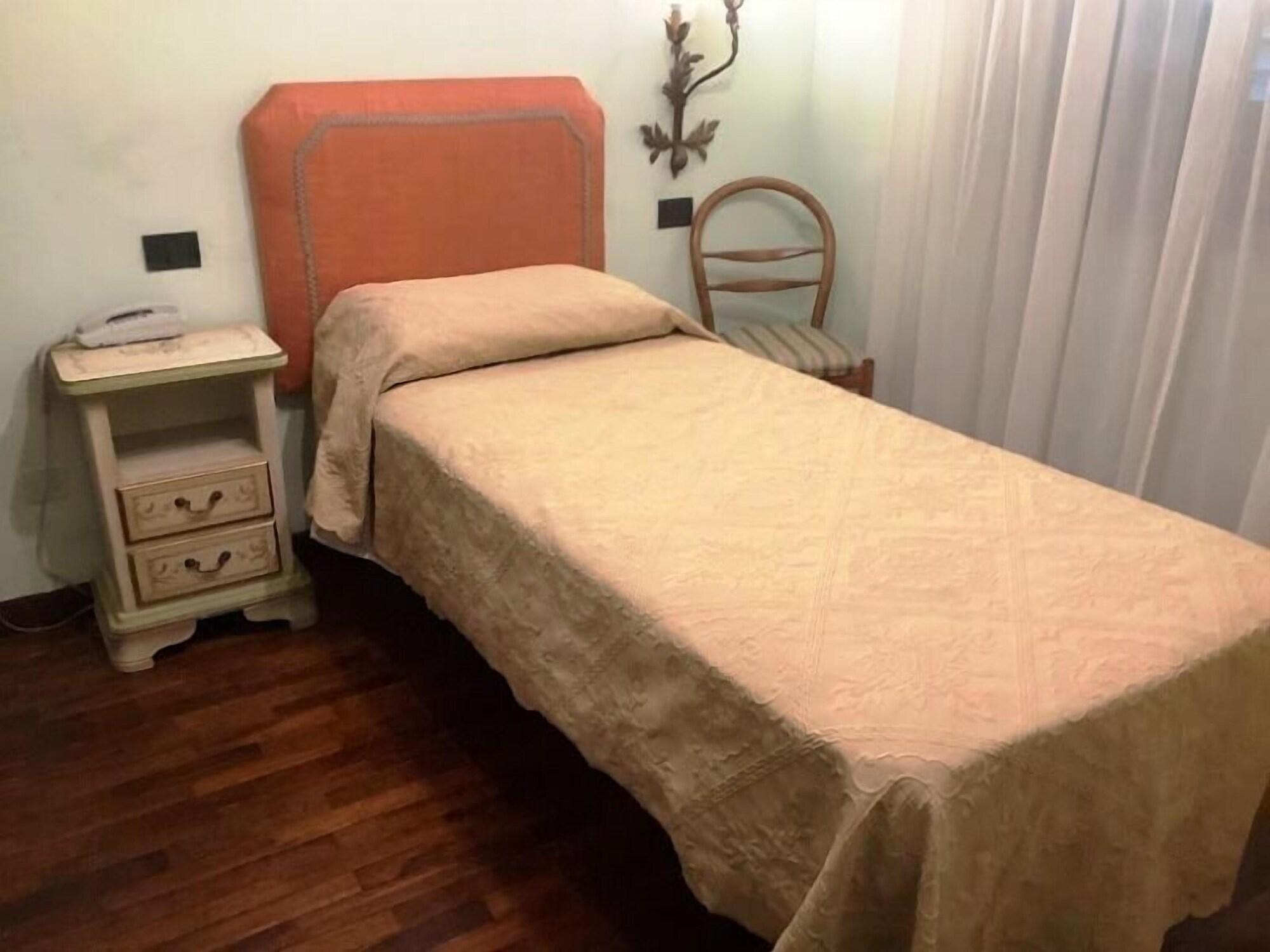 Hotel Savona Montecatini-Terme Esterno foto