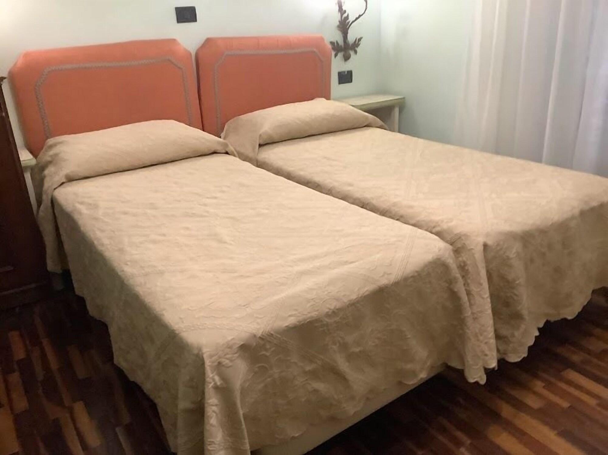 Hotel Savona Montecatini-Terme Esterno foto
